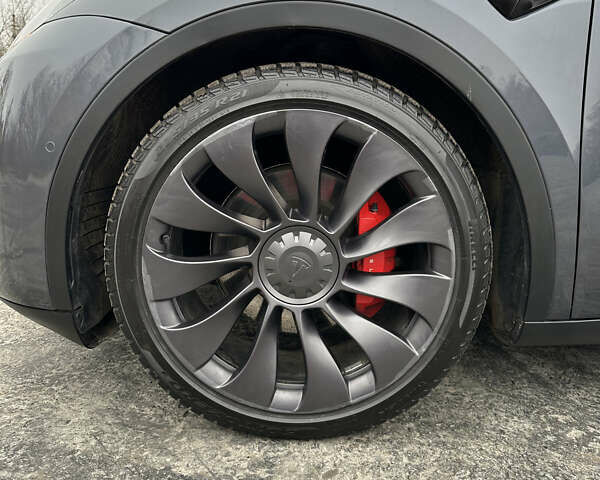 Сірий Тесла Model Y, об'ємом двигуна 0 л та пробігом 91 тис. км за 23400 $, фото 46 на Automoto.ua