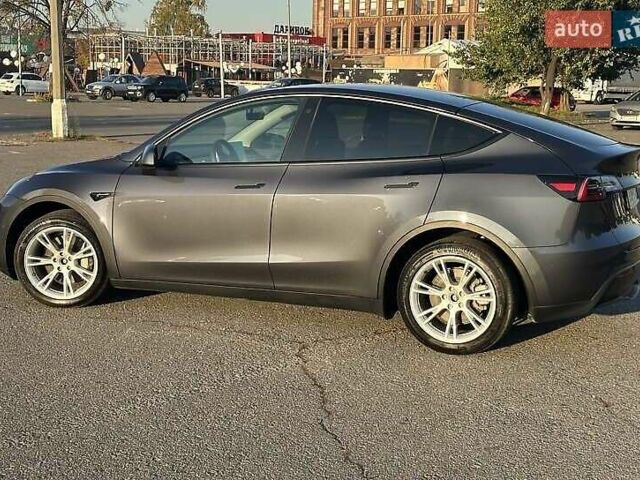 Сірий Тесла Model Y, об'ємом двигуна 0 л та пробігом 69 тис. км за 21900 $, фото 3 на Automoto.ua
