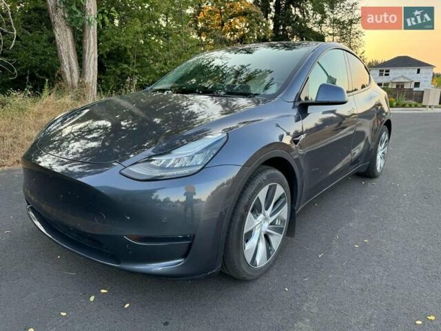 Тесла Model Y 2021 у Чернігові на Automoto.ua Сірий Тесла Model Y, об'ємом двигуна 0 л та пробігом 31 тис. км за 8000 $, фото 1 на Automoto.ua