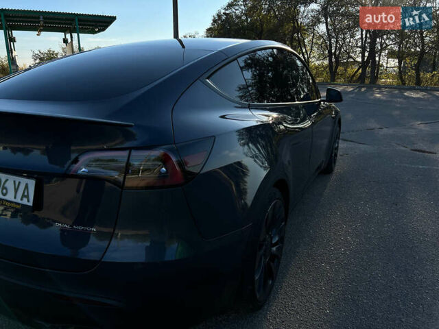 Серый Тесла Model Y, объемом двигателя 0 л и пробегом 32 тыс. км за 29500 $, фото 27 на Automoto.ua