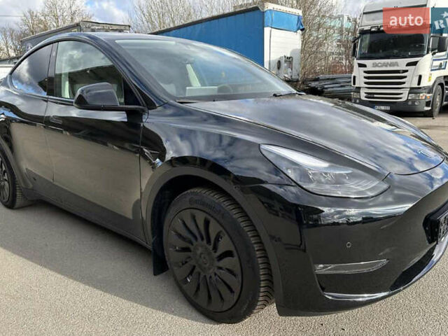 Серый Тесла Model Y, объемом двигателя 0 л и пробегом 30 тыс. км за 28000 $, фото 4 на Automoto.ua