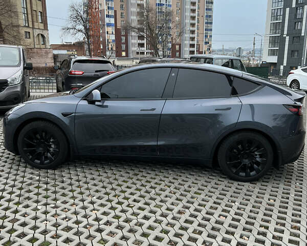 Серый Тесла Model Y, объемом двигателя 0 л и пробегом 22 тыс. км за 26900 $, фото 5 на Automoto.ua
