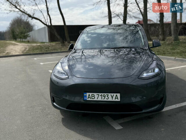 Серый Тесла Model Y, объемом двигателя 0 л и пробегом 96 тыс. км за 27500 $, фото 4 на Automoto.ua