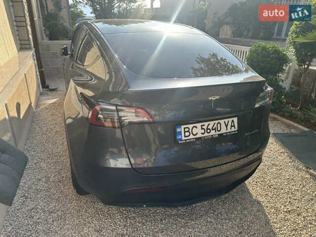 Серый Тесла Model Y, объемом двигателя 0 л и пробегом 49 тыс. км за 30700 $, фото 8 на Automoto.ua