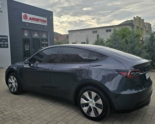 Тесла Model Y 2021 в Мукачеве на Automoto.ua Серый Тесла Model Y, объемом двигателя 0 л и пробегом 62 тыс. км за 26950 $, фото 3 на Automoto.ua