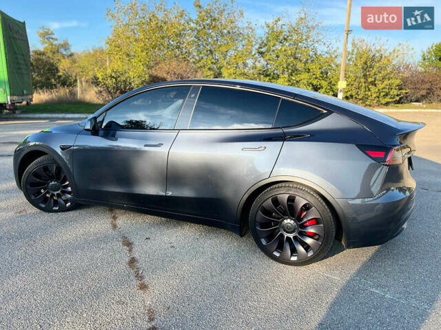 Серый Тесла Model Y, объемом двигателя 0 л и пробегом 32 тыс. км за 29500 $, фото 22 на Automoto.ua