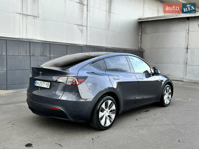 Серый Тесла Model Y, объемом двигателя 0 л и пробегом 33 тыс. км за 23999 $, фото 57 на Automoto.ua