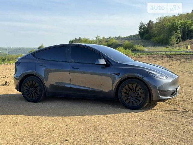 Сірий Тесла Model Y, об'ємом двигуна 0 л та пробігом 30 тис. км за 28500 $, фото 2 на Automoto.ua