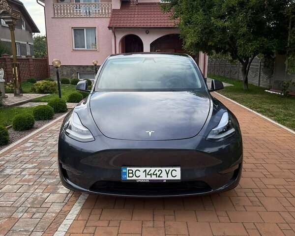 Серый Тесла Model Y, объемом двигателя 0 л и пробегом 100 тыс. км за 25500 $, фото 1 на Automoto.ua