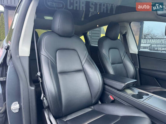 Серый Тесла Model Y, объемом двигателя 0 л и пробегом 107 тыс. км за 23999 $, фото 32 на Automoto.ua