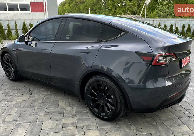Серый Тесла Model Y, объемом двигателя 0 л и пробегом 110 тыс. км за 24800 $, фото 15 на Automoto.ua