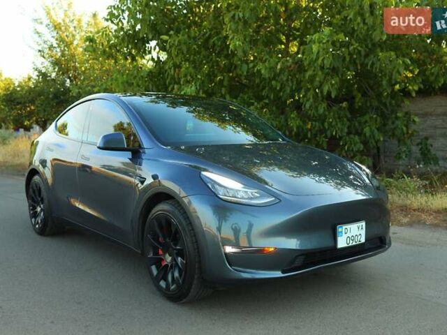 Серый Тесла Model Y, объемом двигателя 0 л и пробегом 85 тыс. км за 25000 $, фото 21 на Automoto.ua