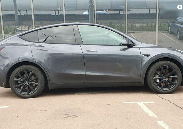 Сірий Тесла Model Y, об'ємом двигуна 0 л та пробігом 84 тис. км за 27900 $, фото 7 на Automoto.ua
