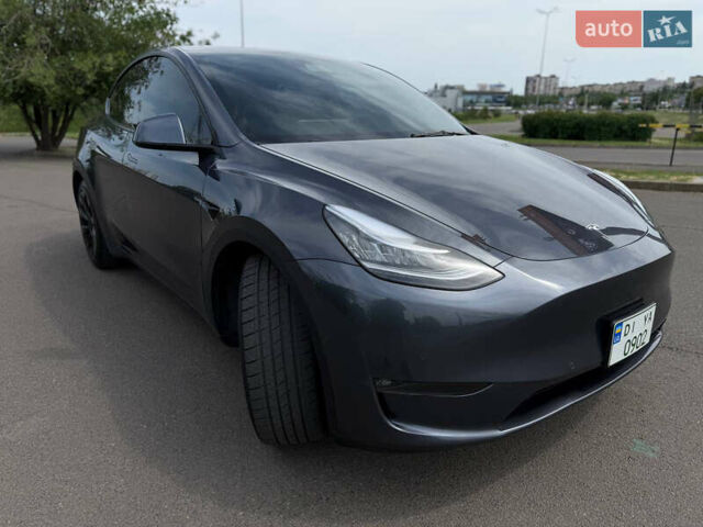 Серый Тесла Model Y, объемом двигателя 0 л и пробегом 91 тыс. км за 26500 $, фото 13 на Automoto.ua