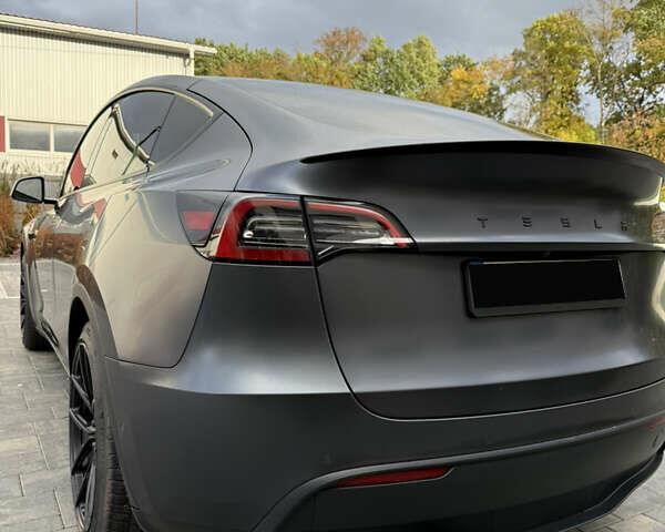 Сірий Тесла Model Y, об'ємом двигуна 0 л та пробігом 110 тис. км за 30000 $, фото 2 на Automoto.ua