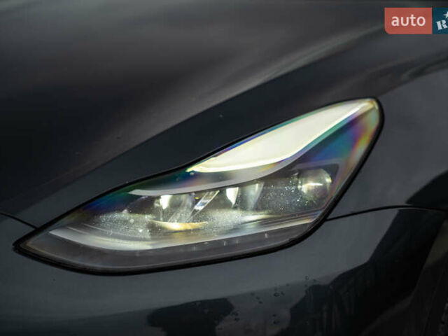 Серый Тесла Model Y, объемом двигателя 0 л и пробегом 122 тыс. км за 25400 $, фото 12 на Automoto.ua