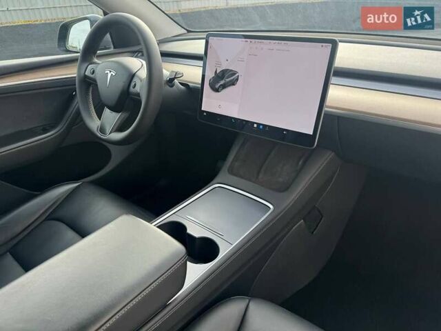 Серый Тесла Model Y, объемом двигателя 0 л и пробегом 110 тыс. км за 22000 $, фото 14 на Automoto.ua