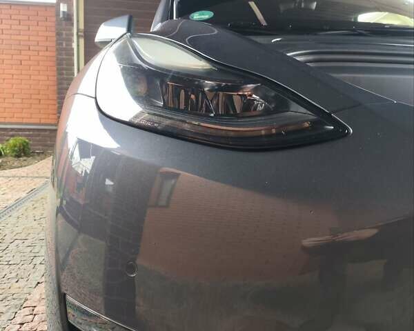 Сірий Тесла Model Y, об'ємом двигуна 0 л та пробігом 87 тис. км за 33000 $, фото 23 на Automoto.ua