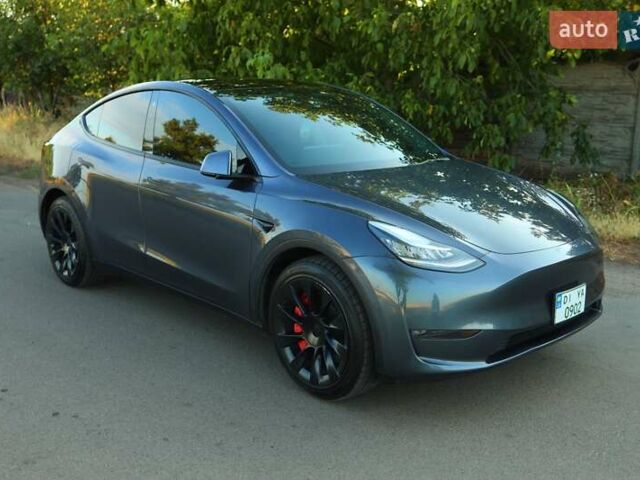 Серый Тесла Model Y, объемом двигателя 0 л и пробегом 85 тыс. км за 25000 $, фото 24 на Automoto.ua