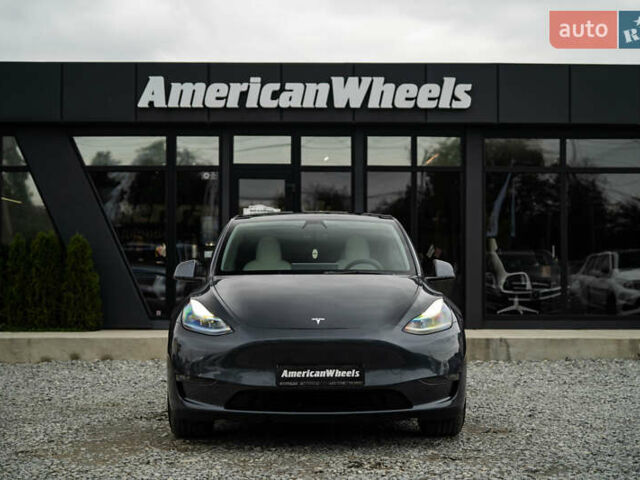Серый Тесла Model Y, объемом двигателя 0 л и пробегом 122 тыс. км за 25400 $, фото 1 на Automoto.ua