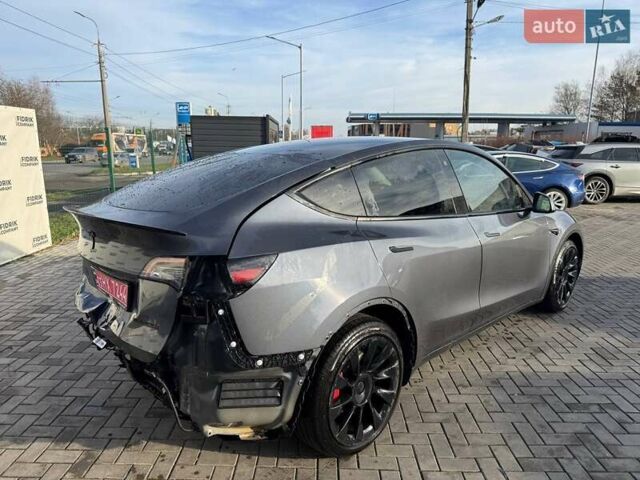 Сірий Тесла Model Y, об'ємом двигуна 0 л та пробігом 180 тис. км за 16900 $, фото 2 на Automoto.ua
