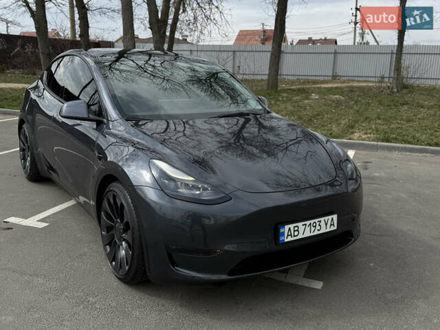 Серый Тесла Model Y, объемом двигателя 0 л и пробегом 96 тыс. км за 27500 $, фото 7 на Automoto.ua