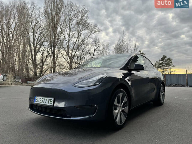 Серый Тесла Model Y, объемом двигателя 0 л и пробегом 33 тыс. км за 23999 $, фото 50 на Automoto.ua