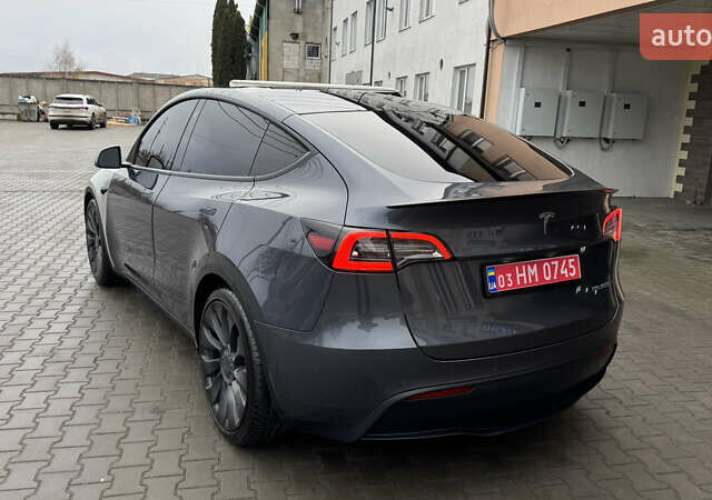 Серый Тесла Model Y, объемом двигателя 0 л и пробегом 138 тыс. км за 20200 $, фото 12 на Automoto.ua