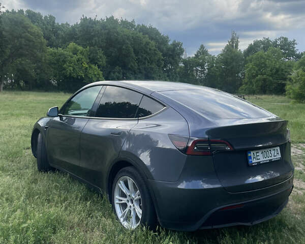 Серый Тесла Model Y, объемом двигателя 0 л и пробегом 75 тыс. км за 24500 $, фото 3 на Automoto.ua