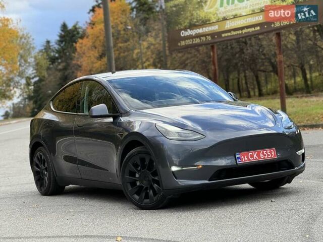 Серый Тесла Model Y, объемом двигателя 0 л и пробегом 211 тыс. км за 18950 $, фото 3 на Automoto.ua
