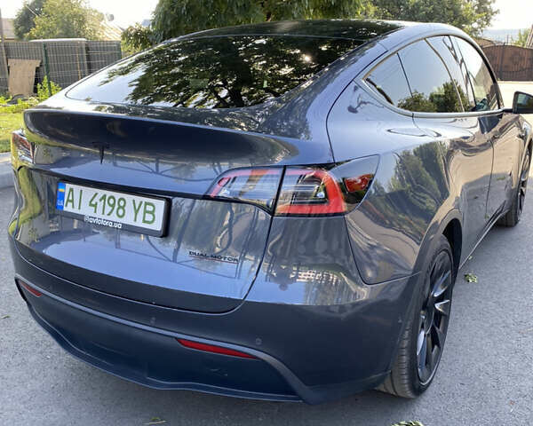 Серый Тесла Model Y, объемом двигателя 0 л и пробегом 73 тыс. км за 25000 $, фото 5 на Automoto.ua