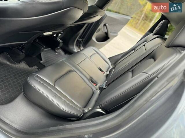 Серый Тесла Model Y, объемом двигателя 0 л и пробегом 211 тыс. км за 18950 $, фото 41 на Automoto.ua