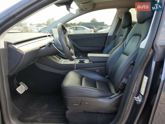 Серый Тесла Model Y, объемом двигателя 0 л и пробегом 85 тыс. км за 8900 $, фото 10 на Automoto.ua