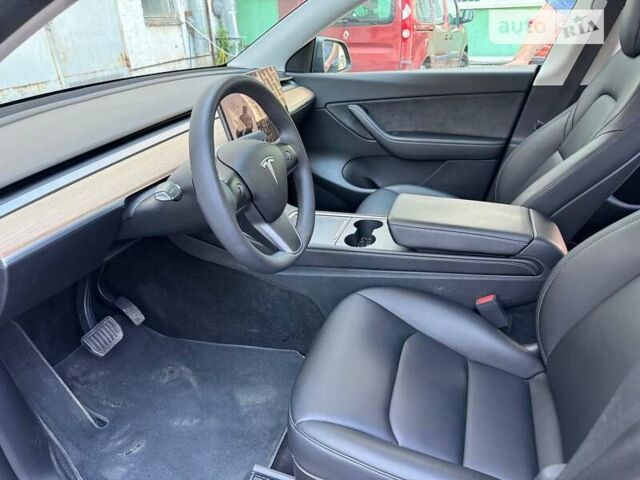 Сірий Тесла Model Y, об'ємом двигуна 0 л та пробігом 114 тис. км за 25000 $, фото 3 на Automoto.ua