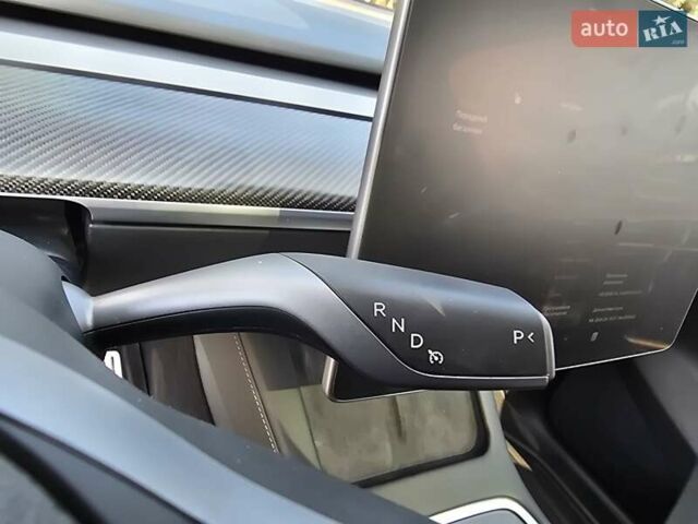 Серый Тесла Model Y, объемом двигателя 0 л и пробегом 34 тыс. км за 27500 $, фото 26 на Automoto.ua