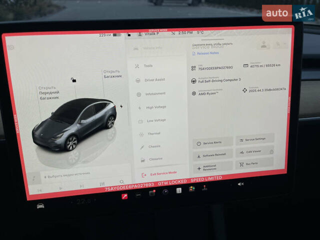 Сірий Тесла Model Y, об'ємом двигуна 0 л та пробігом 65 тис. км за 25500 $, фото 60 на Automoto.ua