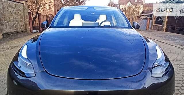Серый Тесла Model Y, объемом двигателя 0 л и пробегом 35 тыс. км за 29950 $, фото 27 на Automoto.ua