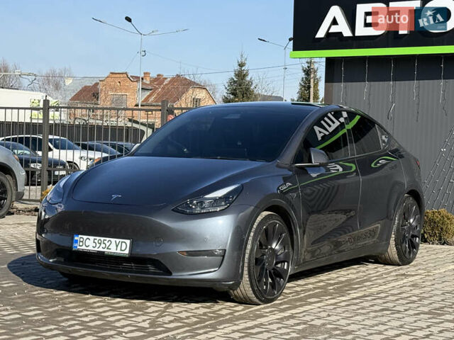 Серый Тесла Model Y, объемом двигателя 0 л и пробегом 94 тыс. км за 25000 $, фото 6 на Automoto.ua