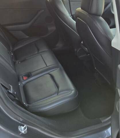 Серый Тесла Model Y, объемом двигателя 0 л и пробегом 77 тыс. км за 25499 $, фото 10 на Automoto.ua