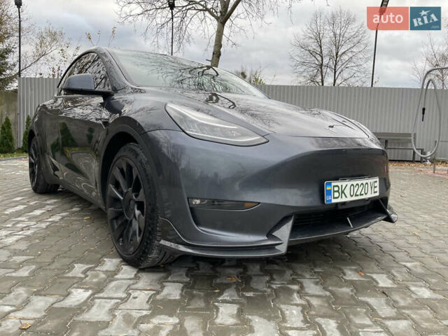 Сірий Тесла Model Y, об'ємом двигуна 0 л та пробігом 118 тис. км за 25900 $, фото 8 на Automoto.ua