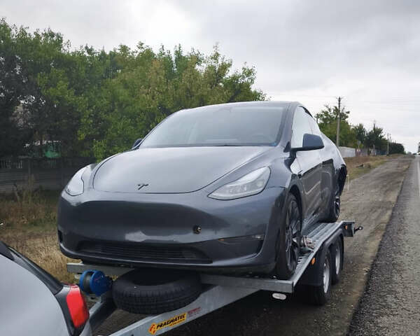 Тесла Model Y 2022 у Кропивницькому (Кіровограді) на Automoto.ua Сірий Тесла Model Y, об'ємом двигуна 0 л та пробігом 48 тис. км за 17800 $, фото 2 на Automoto.ua