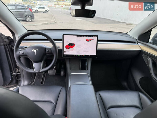 Тесла Model Y 2022 в Киеве на Automoto.ua Серый Тесла Model Y, объемом двигателя 0 л и пробегом 65 тыс. км за 26800 $, фото 14 на Automoto.ua