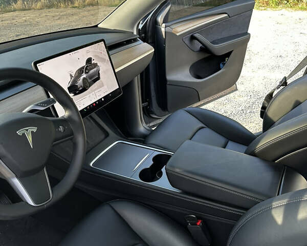 Серый Тесла Model Y, объемом двигателя 0 л и пробегом 41 тыс. км за 30000 $, фото 28 на Automoto.ua