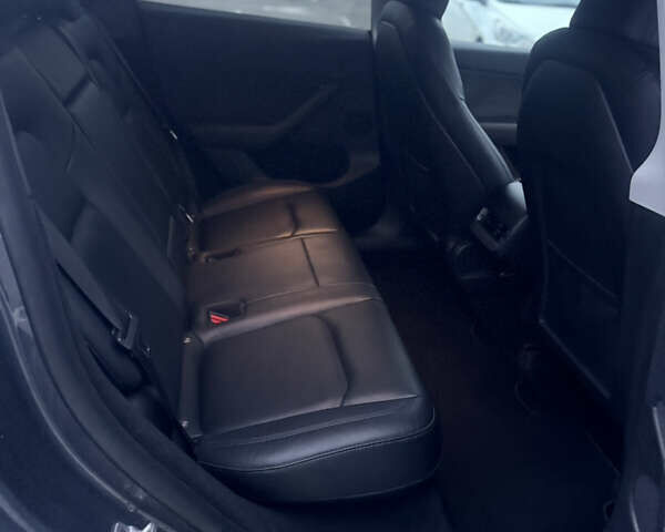 Сірий Тесла Model Y, об'ємом двигуна 0 л та пробігом 86 тис. км за 30000 $, фото 19 на Automoto.ua