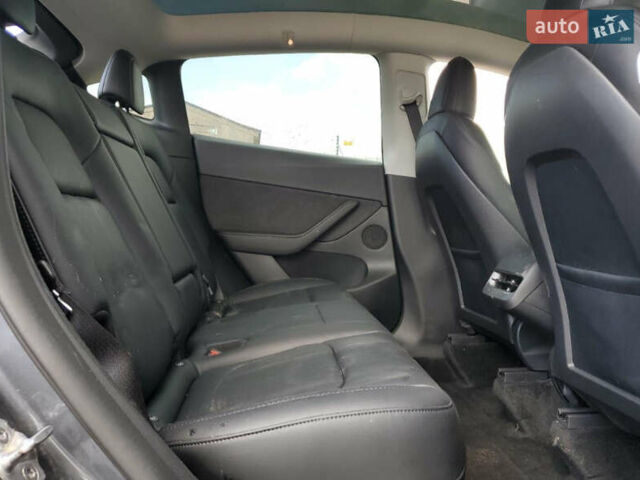 Сірий Тесла Model Y, об'ємом двигуна 0 л та пробігом 83 тис. км за 19000 $, фото 13 на Automoto.ua