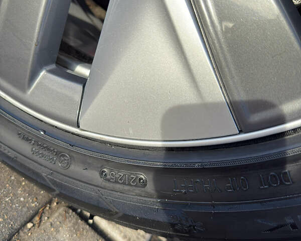 Сірий Тесла Model Y, об'ємом двигуна 0 л та пробігом 47 тис. км за 29500 $, фото 12 на Automoto.ua