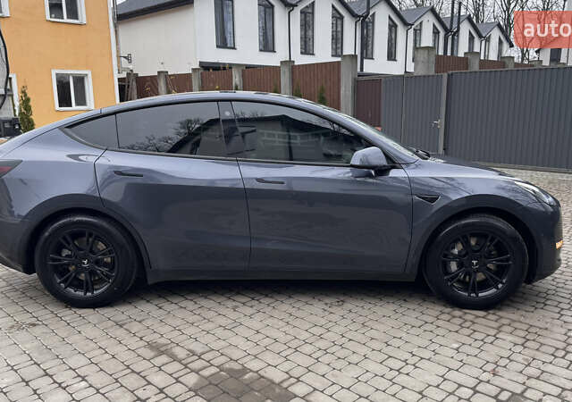 Сірий Тесла Model Y, об'ємом двигуна 0 л та пробігом 46 тис. км за 27500 $, фото 5 на Automoto.ua