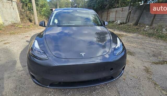 Сірий Тесла Model Y, об'ємом двигуна 0 л та пробігом 67 тис. км за 26000 $, фото 3 на Automoto.ua