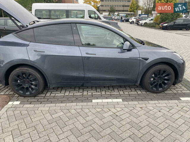 Серый Тесла Model Y, объемом двигателя 0 л и пробегом 56 тыс. км за 35370 $, фото 6 на Automoto.ua