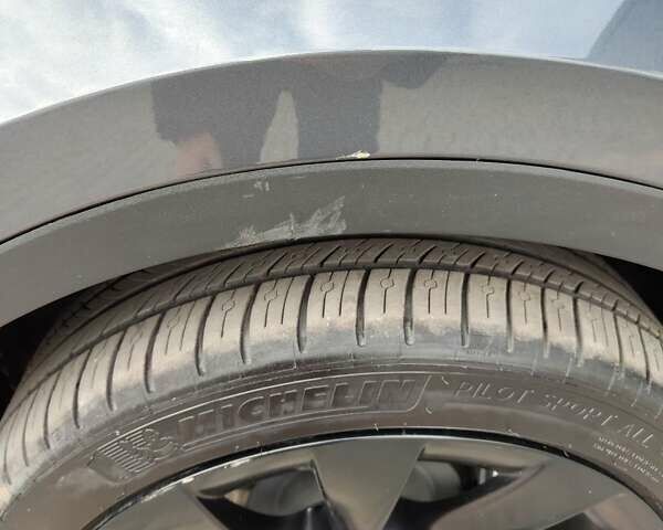 Сірий Тесла Model Y, об'ємом двигуна 0 л та пробігом 50 тис. км за 26490 $, фото 17 на Automoto.ua